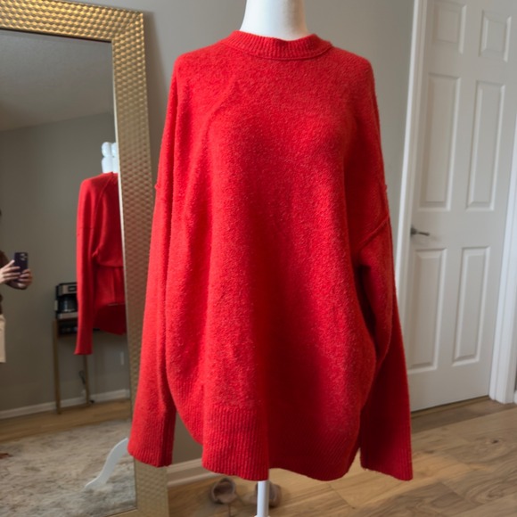 aerie Sweaters - Aerie Oversized Sweater L Orange-Red Pullover Crew Neck Long Sleeve Knit